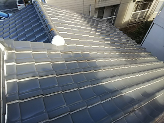 ラバーロックされた瓦屋根