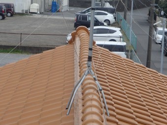 棟瓦の歪み