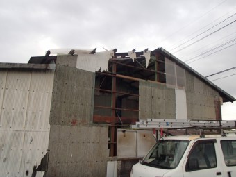 小波型スレート屋根