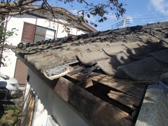 セメント瓦