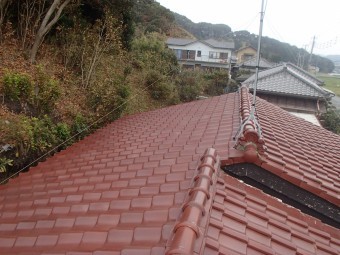 瓦屋根