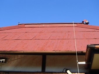 トタン屋根の調査