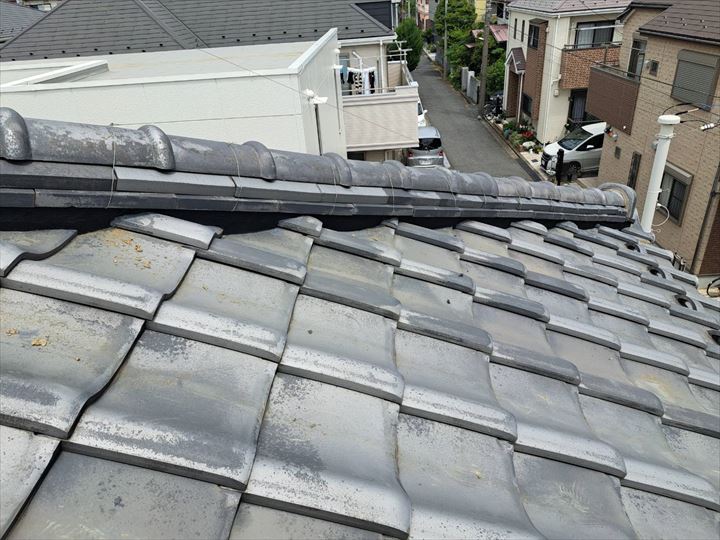 黒漆喰の塗り込み