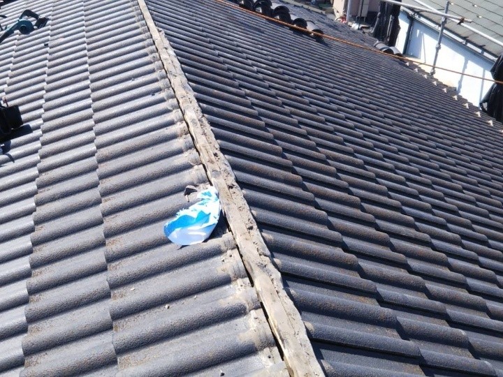 棟瓦の撤去と下地の取り外し