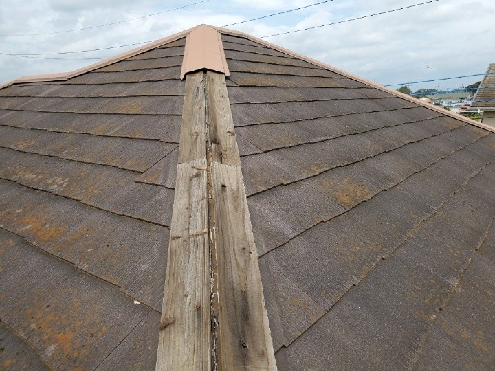 隅棟に露出した貫板の状態