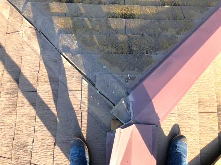 既存棟板金と貫板の撤去