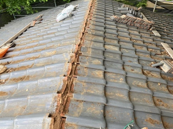 既存棟の撤去と清掃