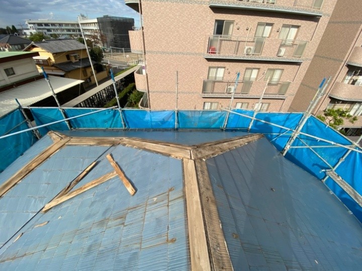 棟板金と貫板の撤去