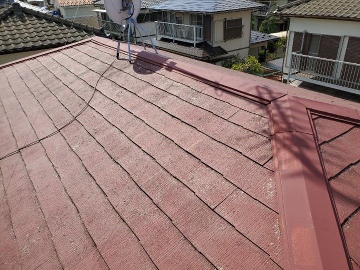 スレート屋根全体の状態を確認