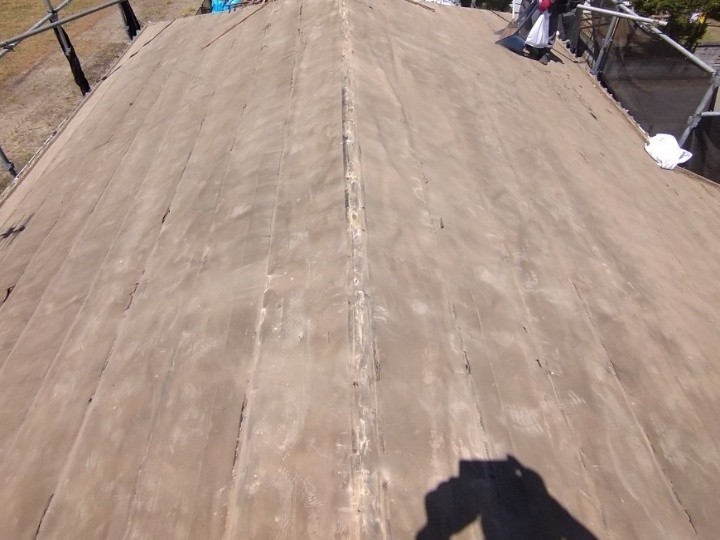 既存瓦の撤去と下地の確認