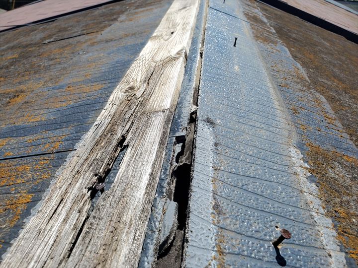 鎌ケ谷市東道野辺にて令和元年房総半島台風の被害により棟板金が飛散！カバー工事による復旧をご提案