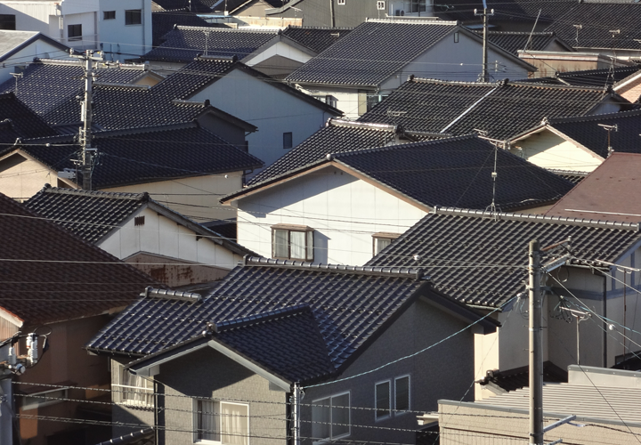 屋根の形で家の運命は変わる！？建築のプロが教える屋根選びのコツ