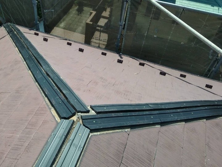 樹脂製貫板「タフモック」の設置