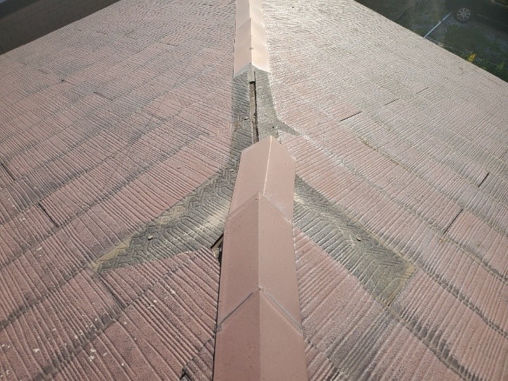 棟板金周辺の破損