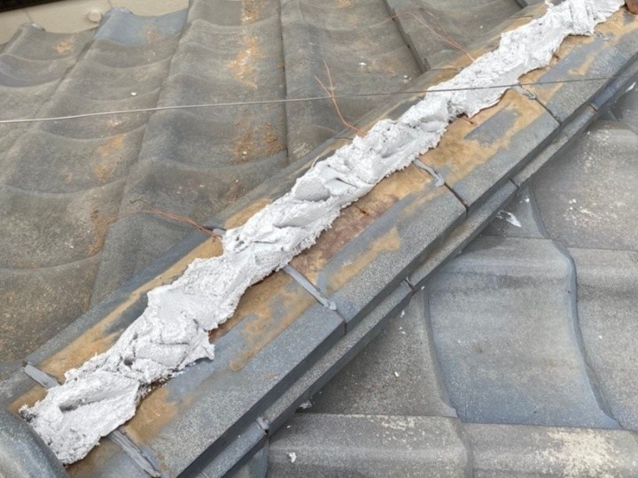 のし瓦の積み直し