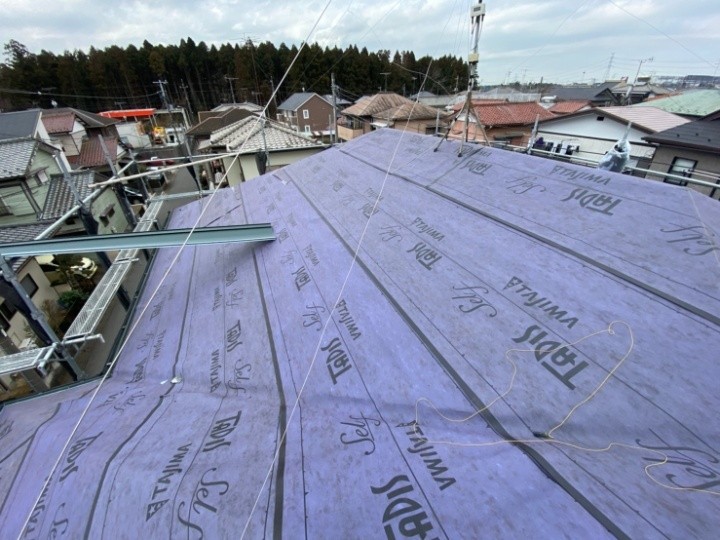 ルーフィングの敷設