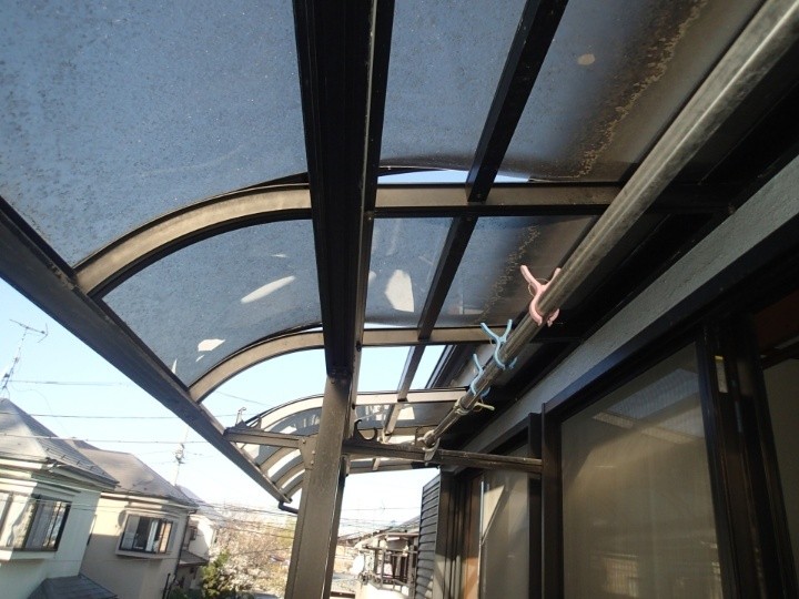 内側から見た破損箇所の詳細