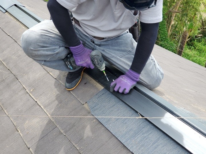 樹脂製貫板の設置と固定