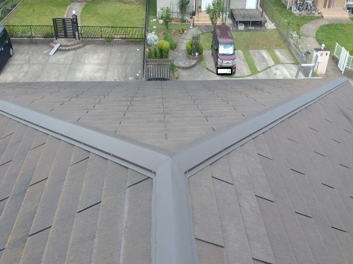 棟板金の設置と加工