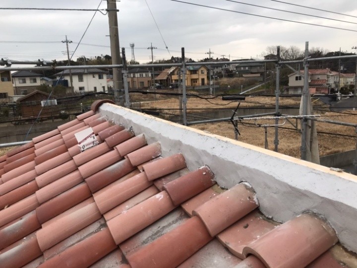 南蛮漆喰による棟土台の形成