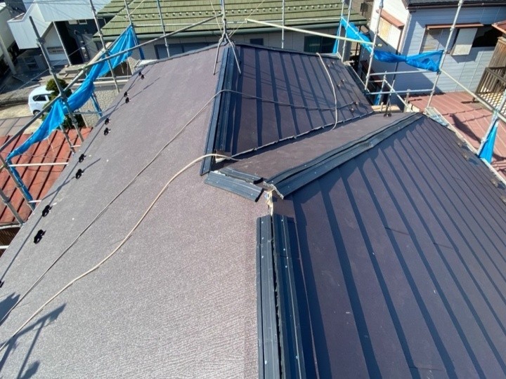 樹脂製貫板（タフモック）の設置