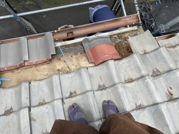 飛散瓦・破損瓦の差し替え