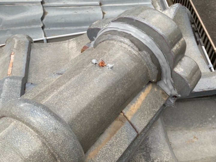 銅線による棟瓦の固定