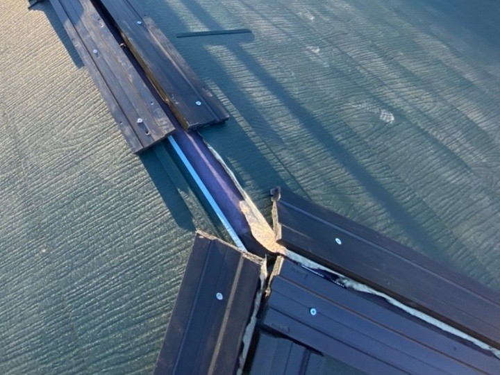 樹脂製貫板の設置