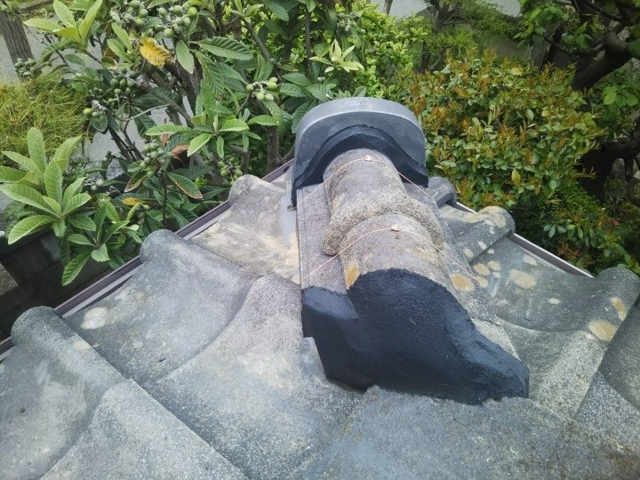 隅棟の固定と仕上げ