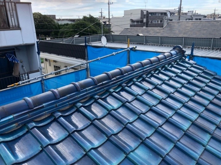 熨斗瓦と冠瓦の積み直し