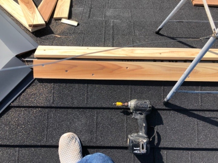 棟板金の下地と取り付け