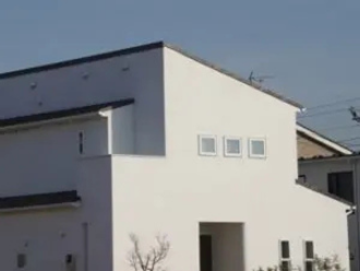 軒が無い家