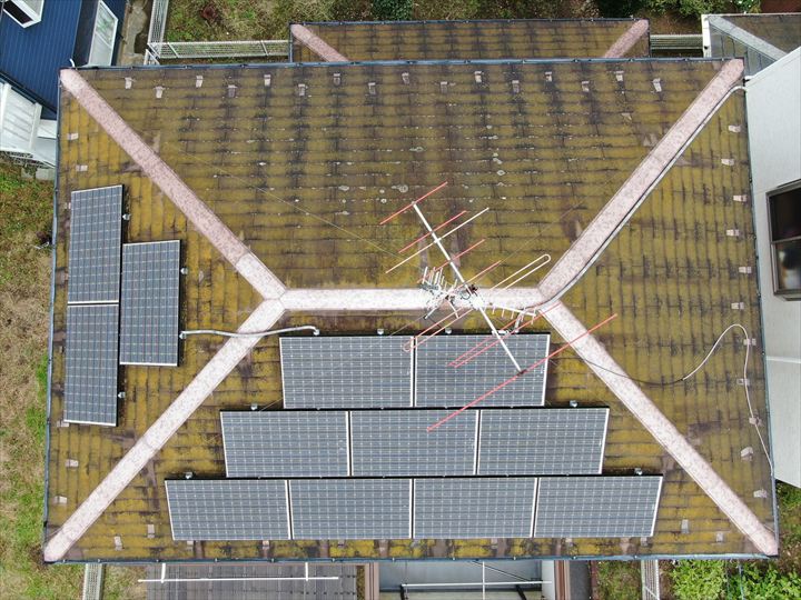 太陽光パネルの載ったコロニアルNEOのメンテナンス相談