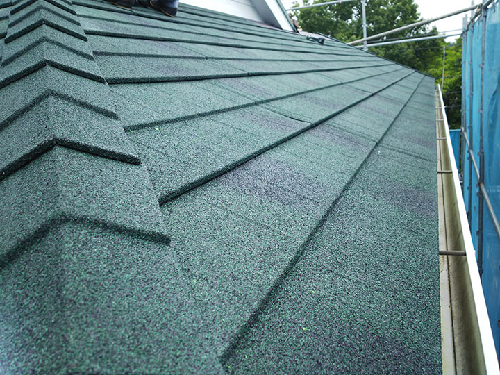 ジンカリウム鋼板のディプロマットスター