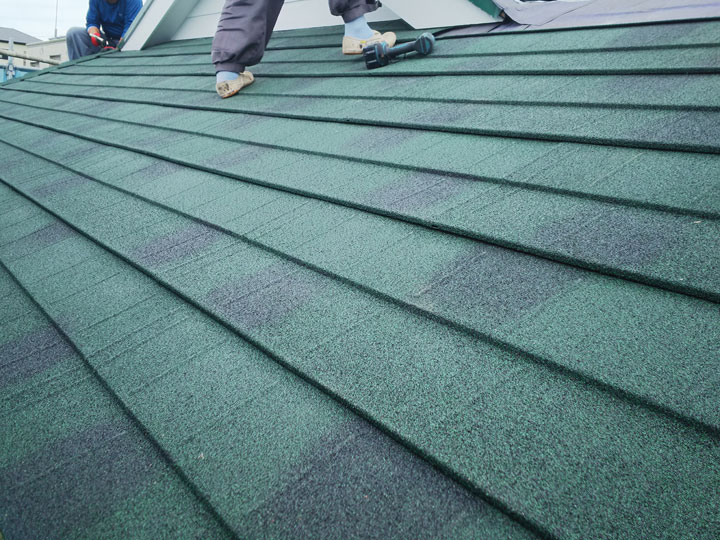 ジンカリウム鋼板とエスジーエル鋼板のおすすめポイントを比較！