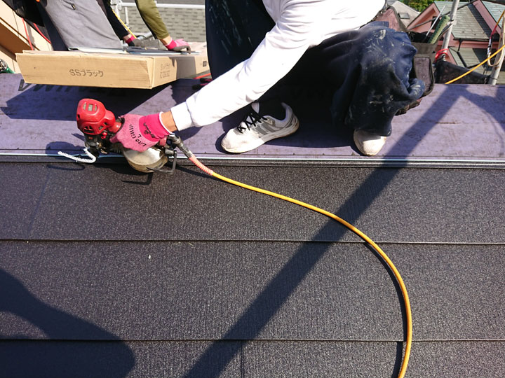 スーパーガルテクト屋根