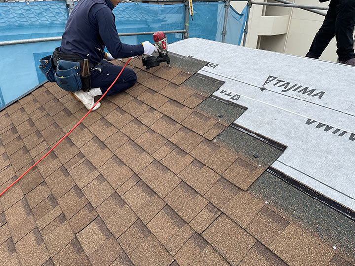 施工品質が重要なシングル葺き