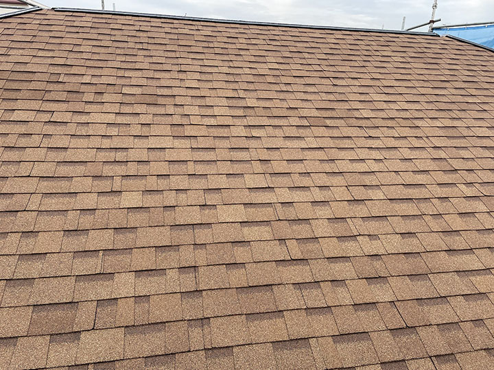 近年注目を集める「シングル葺き」とは？特徴とおすすめのメンテナンス方法