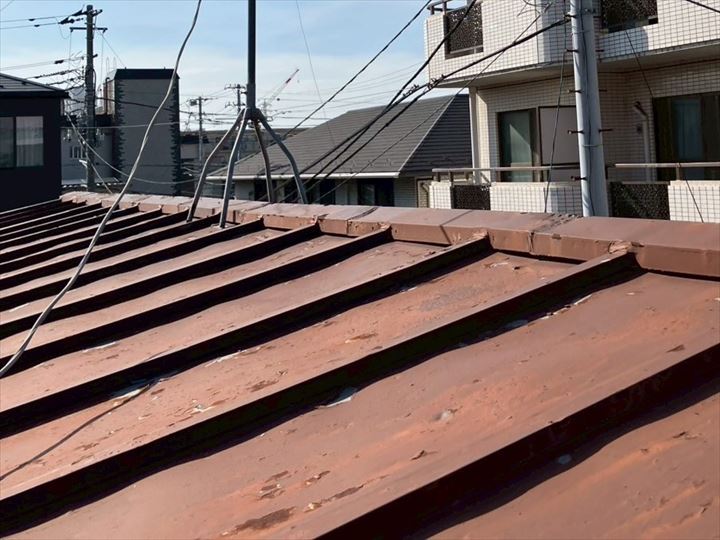 瓦募屋根の施工前状況