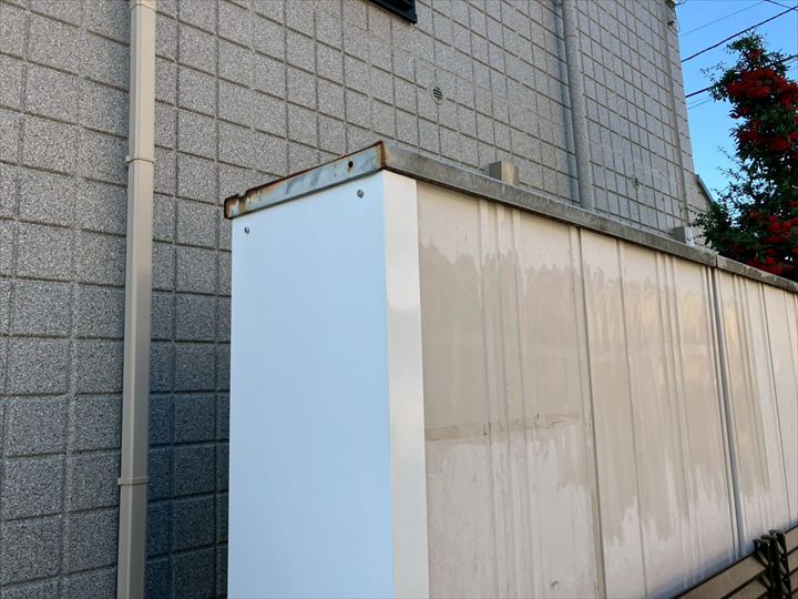 物置の板金カバー工事