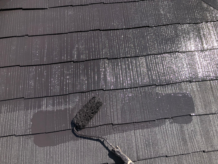 塗装中のスレート