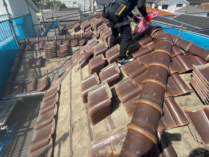 瓦屋根葺き替え工事