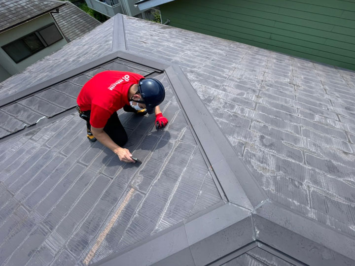 「近くで工事を…」は詐欺のサイン？屋根点検の訪問営業に注意すべき理由と対策