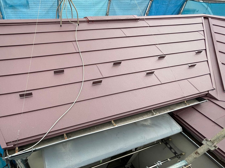 ガルバ屋根とは？特徴と葺き替え費用をわかりやすく解説