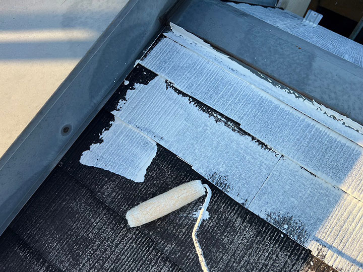 屋根塗装で表面を保護