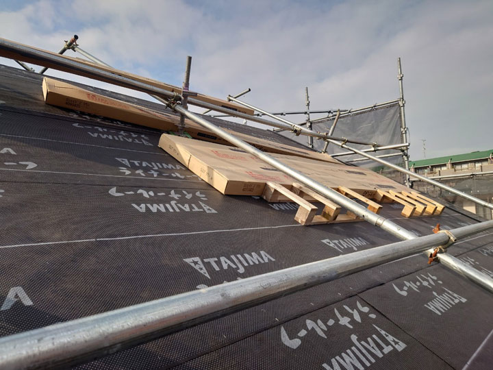 耐用年数の長いライナールーフィング