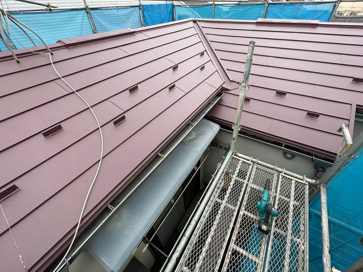 カバー工法で完成した屋根