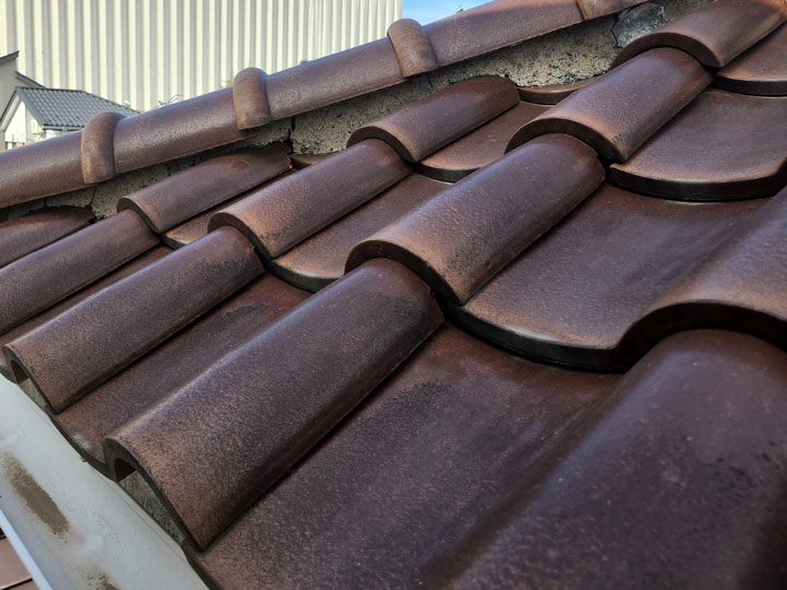 瓦を差し替える場合