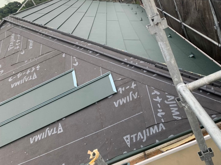 屋根葺き替えの見積書明細はここを見る！チェックポイントと注意点を解説