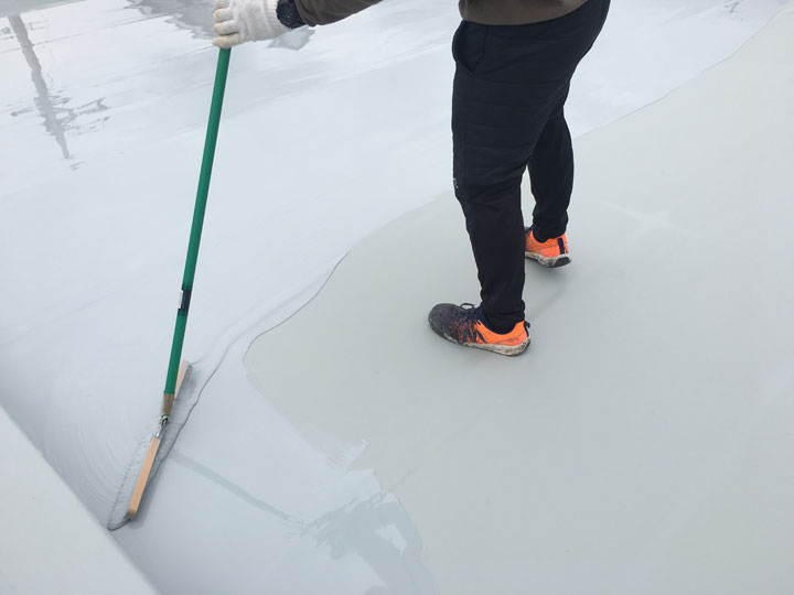 トップコートの塗装